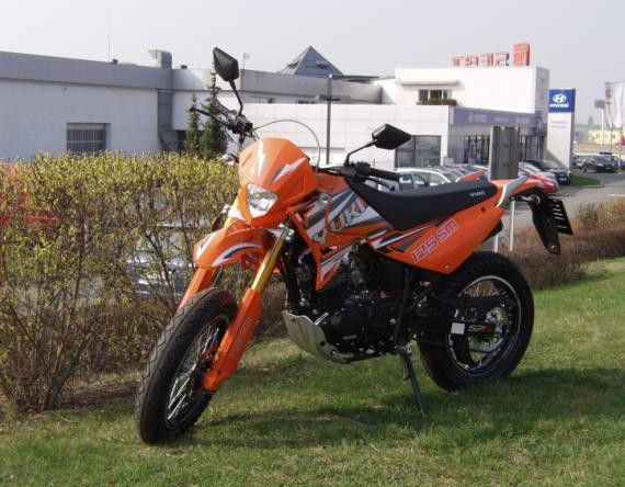 yuki scrambler 125